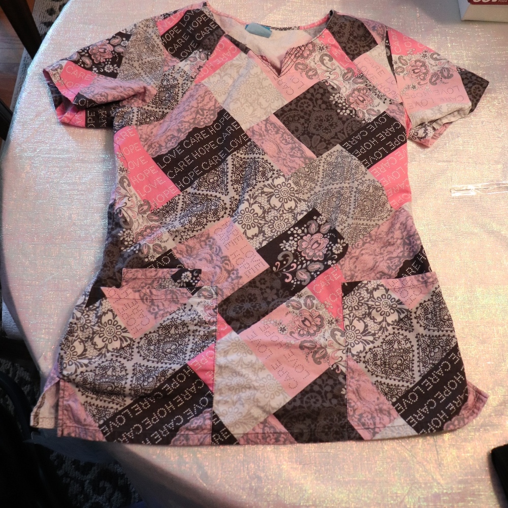 scrub top